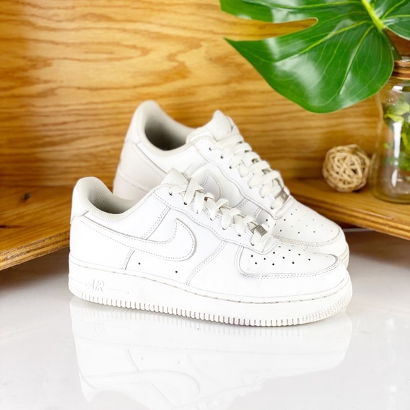 Nike Shoes - Nike Air Force One Sneaker Low Top White Leather